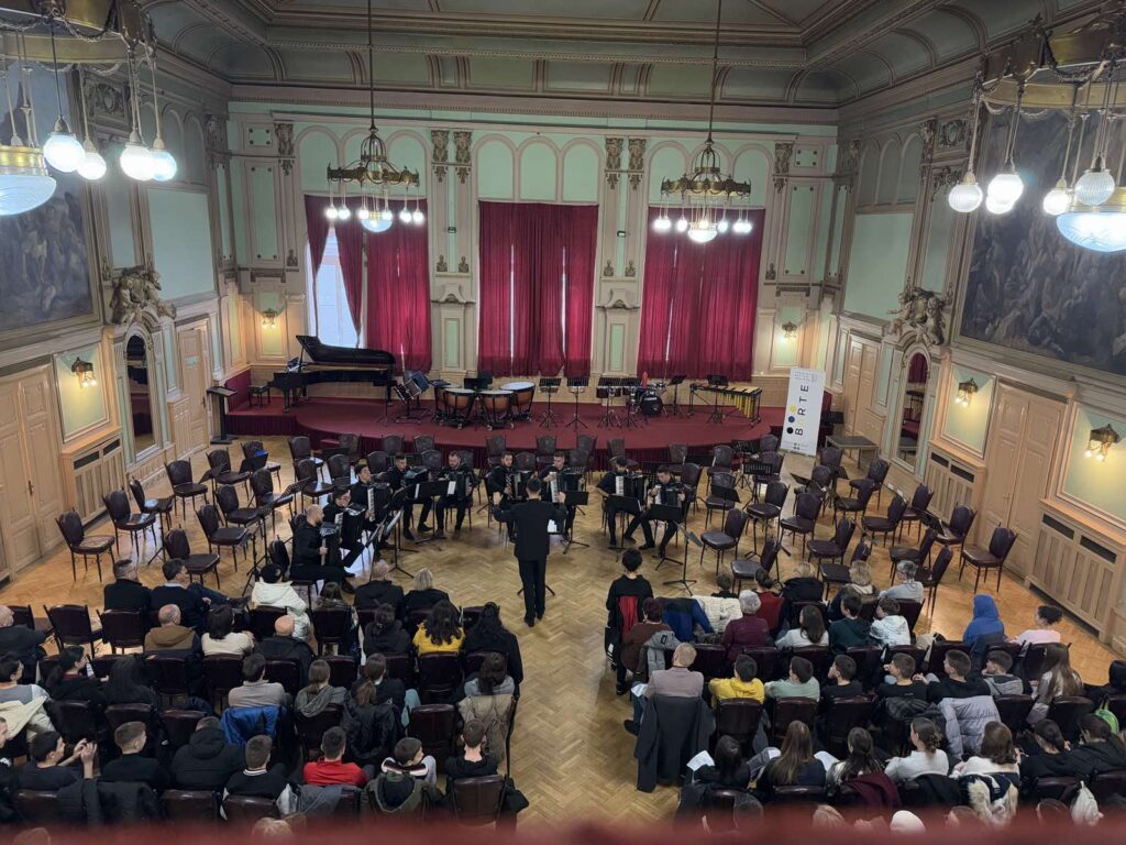 ČETVRTI GALA KONCERT MLADIH BH. AKORDEONISTA ODUŠEVIO SARAJEVSKU PUBLIKU