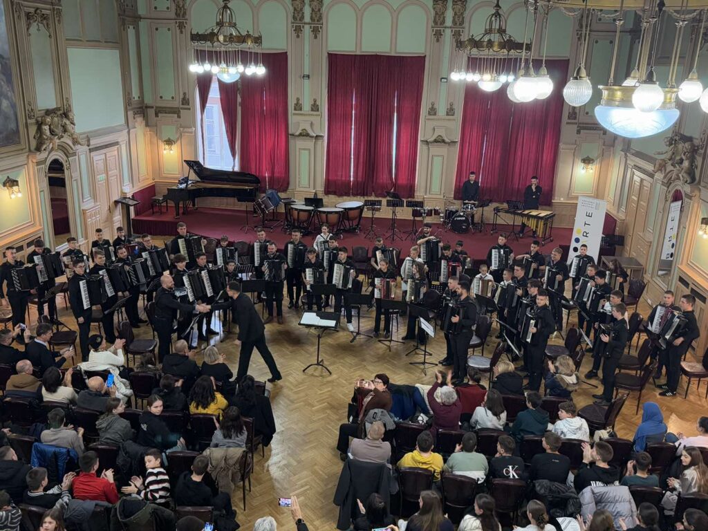 ČETVRTI GALA KONCERT MLADIH BH. AKORDEONISTA ODUŠEVIO SARAJEVSKU PUBLIKU