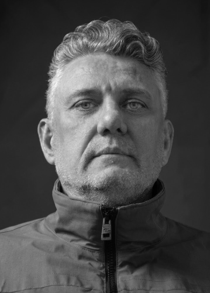 ALEN EKMEČIĆ – ČOVJEK IZA GITARE, BAS LINIJE I VLASTITOG ZVUKA