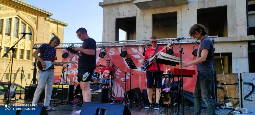 ALEN EKMEČIĆ – ČOVJEK IZA GITARE, BAS LINIJE I VLASTITOG ZVUKA