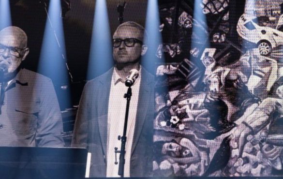 eno-tfp@2000x1270-1392x884_dert-music